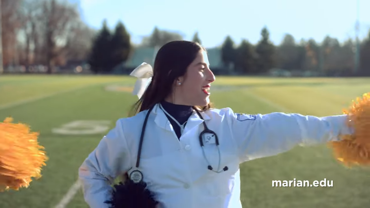 Marian Cheerleader